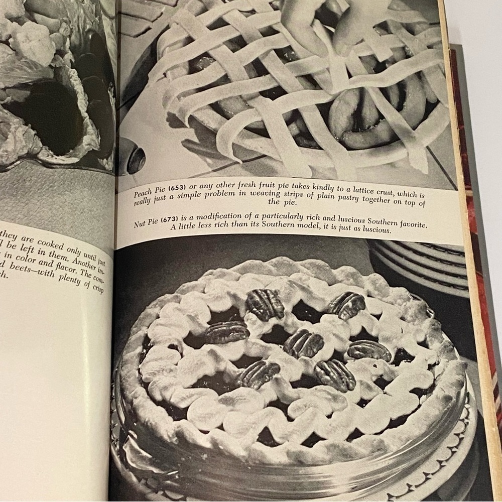 1953 The Modern Family cookbook by Meta Given - Picture 10 of 12